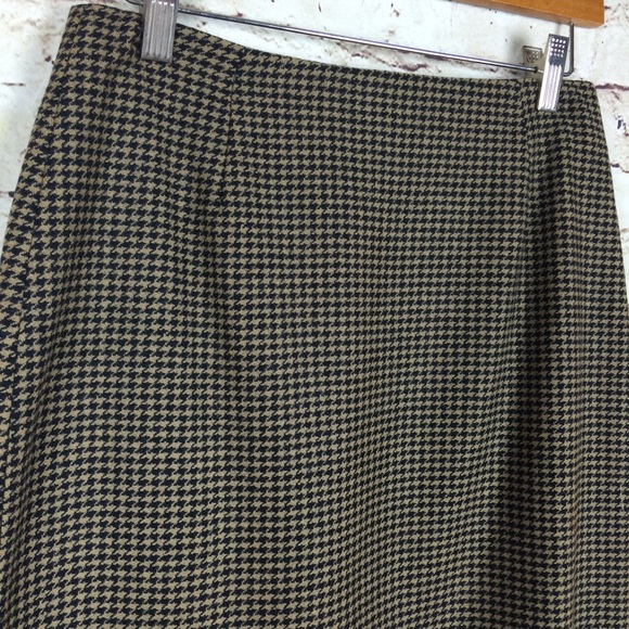 Ann Taylor Black Tan Houndstooth Wool Skirt SOLD - Picture 5 of 7